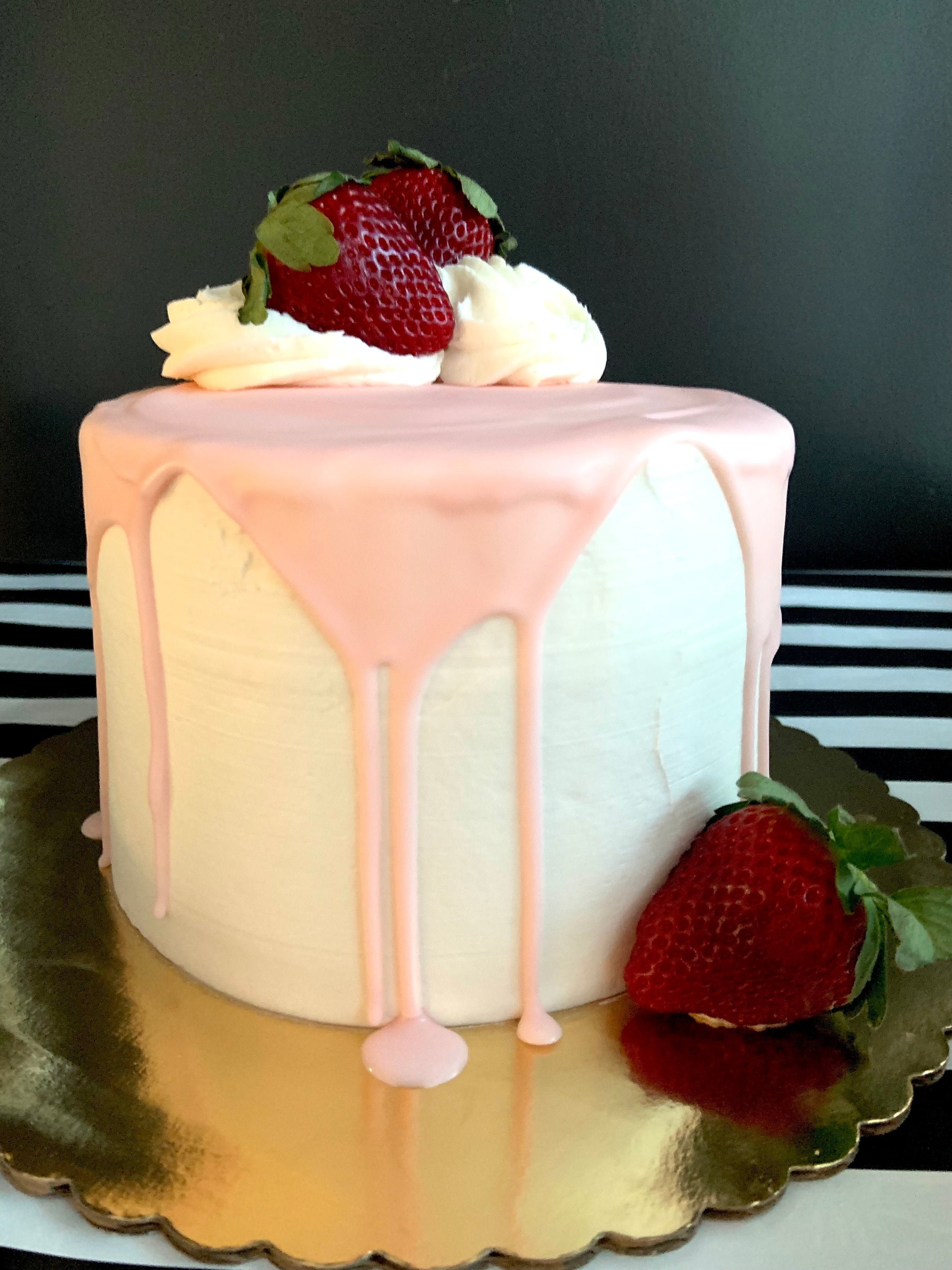 Strawberry Cream Cake